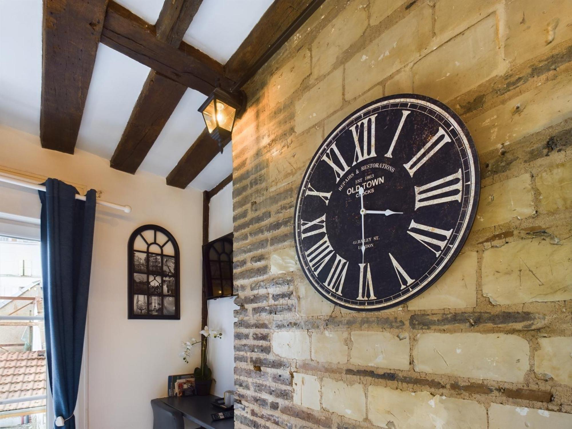 Studio Deschainets Troyes Gare Et Centre Historique Εξωτερικό φωτογραφία